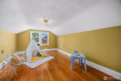 1216 Burwell St, Bremerton, WA 98337 - Photo 25