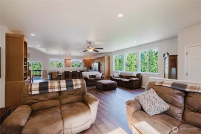 235 NW Bunker Hill Ln W, Bremerton, WA 98311 - Photo 7