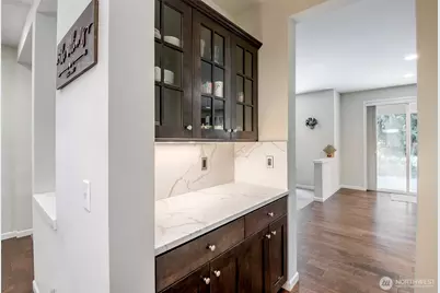 18930 179th Place SE, Renton, WA 98058 - Photo 7