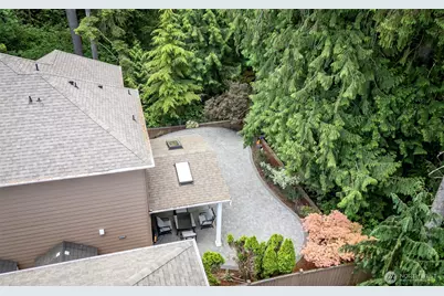 18930 179th Place SE, Renton, WA 98058 - Photo 33