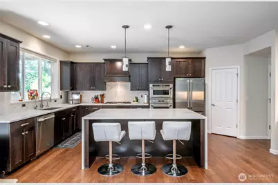 18930 179th Place SE, Renton, WA 98058 - Photo 11