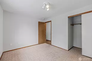 108 Sunnyside Dr, Centralia, WA 98531 - Photo 17