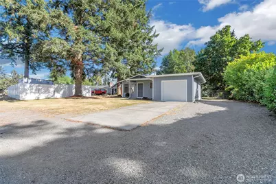 970 Johns Road E, Tacoma, WA 98445 - Photo 3