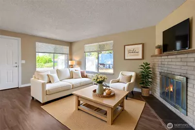 970 Johns Road E, Tacoma, WA 98445 - Photo 7