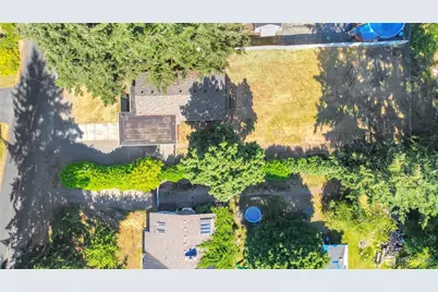 970 Johns Road E, Tacoma, WA 98445 - Photo 25