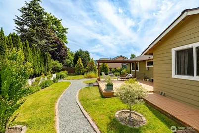 306 S 28th Street, Mount Vernon, WA 98274 - Photo 31