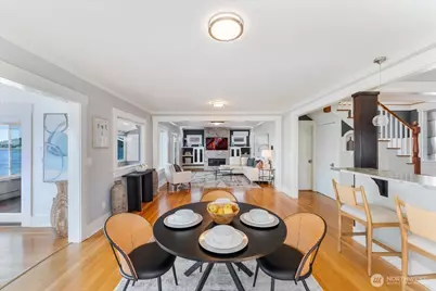 1920 Day Island Boulevard W, University Place, WA 98466 - Photo 21