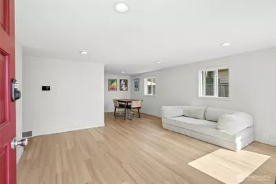 9520 2nd Avenue NW, Seattle, WA 98117 - Photo 3