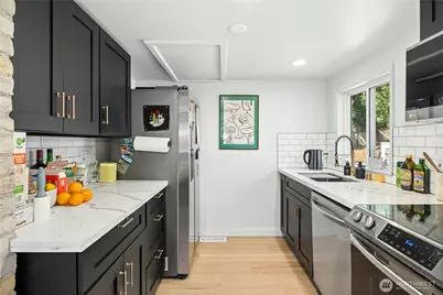 9520 2nd Avenue NW, Seattle, WA 98117 - Photo 9
