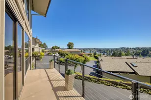 3140 Sahali Dr, Bremerton, WA 98310 - Photo 11