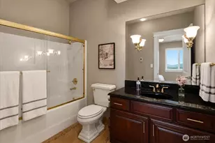 880 Bella Vista Ln, Burlington, WA 98233 - Photo 17