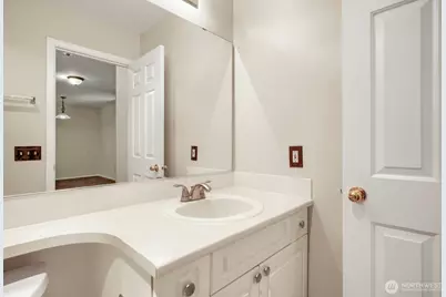 18501 SE Newport Way #M352, Issaquah, WA 98027 - Photo 15