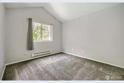 18501 SE Newport Way #M352, Issaquah, WA 98027 - Photo 9