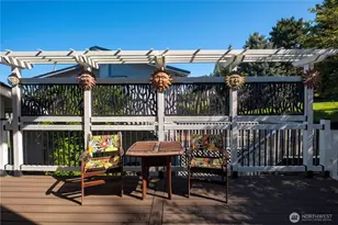 8189 Whidbey Dr, Clinton, WA 98236 - Photo 29