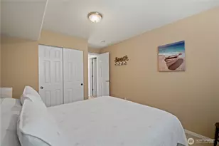8189 Whidbey Dr, Clinton, WA 98236 - Photo 19