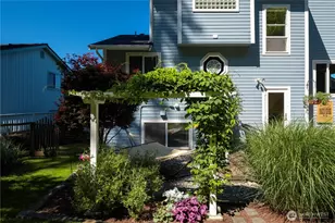 8189 Whidbey Dr, Clinton, WA 98236 - Photo 27