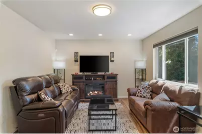 9111 Newgrove Avenue SW, Lakewood, WA 98498 - Photo 5