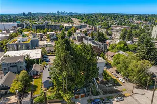 907 NE 72nd St, Seattle, WA 98115 - Photo 33