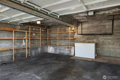 907 NE 72nd Street, Seattle, WA 98115 - Photo 35