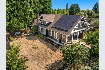 907 NE 72nd Street, Seattle, WA 98115 - Photo 1