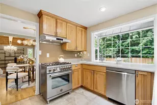 16119 SE 31st St, Bellevue, WA 98008 - Photo 17