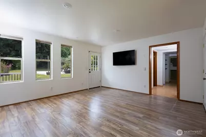 4102 80th Street E, Tacoma, WA 98443 - Photo 13