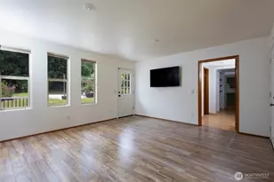 4102 80th St E, Tacoma, WA 98443 - Photo 13