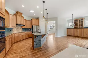 12256 243rd Pl NE, Redmond, WA 98053 - Photo 9