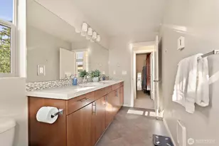 347 Chelan Ave NE, Renton, WA 98059 - Photo 19