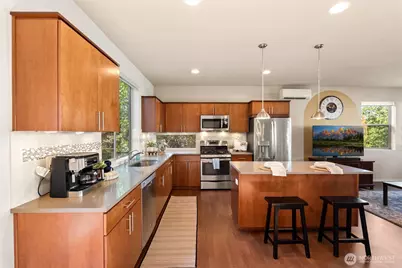 347 Chelan Avenue NE, Renton, WA 98059 - Photo 5