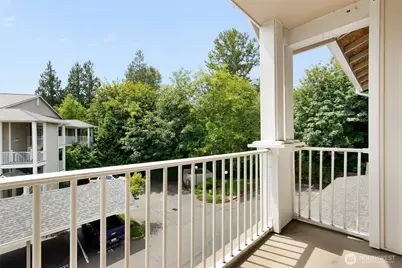14714 Admiralty Way #A318, Lynnwood, WA 98087 - Photo 9
