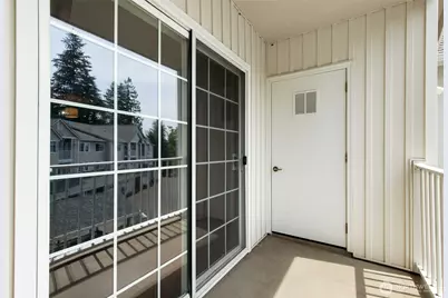 14714 Admiralty Way #A318, Lynnwood, WA 98087 - Photo 11