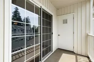 14714 Admiralty Way, Lynnwood, WA 98087 - Photo 11