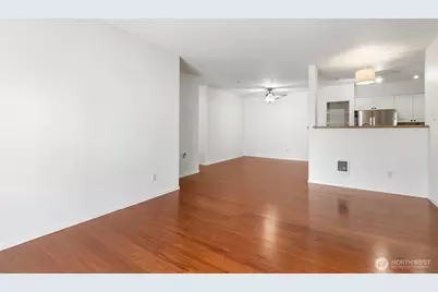 14714 Admiralty Way #A318, Lynnwood, WA 98087 - Photo 15