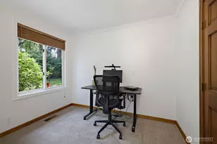 16653 157th Ave SE, Renton, WA 98058 - Photo 5