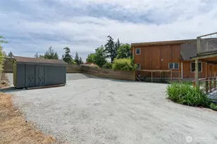 1117 Halsey Dr, Coupeville, WA 98239 - Photo 31