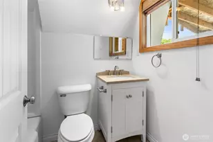 1117 Halsey Dr, Coupeville, WA 98239 - Photo 19