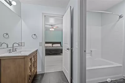 12822 159th Street E, Puyallup, WA 98374 - Photo 17
