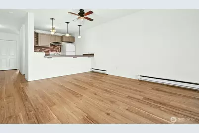 5844 NE 75th Street #A302, Seattle, WA 98115 - Photo 9