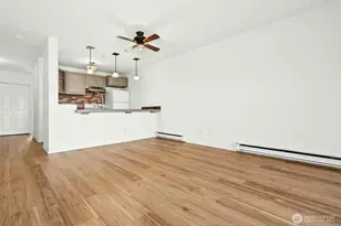 5844 NE 75th St, Seattle, WA 98115 - Photo 9