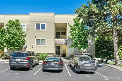 5844 NE 75th Street #A302, Seattle, WA 98115 - Photo 21