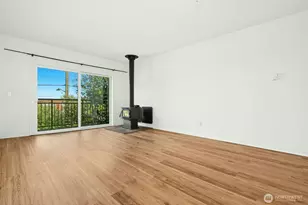 5844 NE 75th St, Seattle, WA 98115 - Photo 5