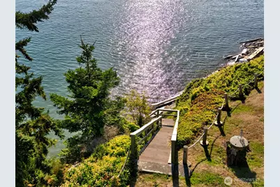 6860 Salmon Beach Road S, Anacortes, WA 98221 - Photo 13