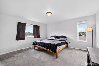 15742 58th Street Ct E, Sumner, WA 98390 - Photo 19