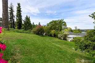5930 Rose Loop NE, Bainbridge Island, WA 98110 - Photo 37