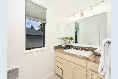 10 18th Ave #10B, Kirkland, WA 98033 - Photo 15