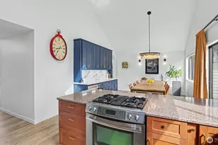 11533 SE 85th Ln, Newcastle, WA 98056 - Photo 19