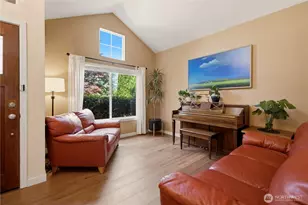 1006 167th St SW, Lynnwood, WA 98037 - Photo 5