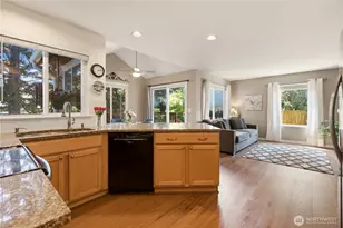 1006 167th St SW, Lynnwood, WA 98037 - Photo 13
