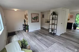 2284 Yew St, Bellingham, WA 98229 - Photo 11